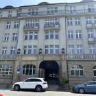 Budynek dawnego Impartu na Mazowieckiej fot. Jakub Jurek