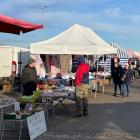  arch. redakcji 

 Targ w Trzebnicy 

 Niedaleko Wrocławia, w Trzebnicy w każdy wtorek...