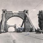 Niemiecka nazwa zniknęła z Mostu Grunwaldzkiego po wojnie  / fot. fotopolska.eu