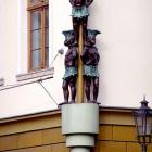 fot. Wikipedia

Kamienica pod Trzema Murzynami znajduje się u zbiegu ulic. Posadowienie...