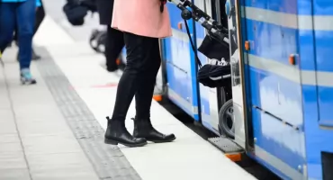 Tego nie rób w tramwaju i autobusie MPK. Motorniczy lub kierowca mogą za to nawet usunąć z pojazdu 