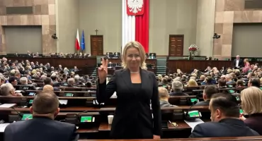 Koniec krótkiej kariery Izabeli Bodnar? Przybywa spraw, w których mąż posłanki jest „niewinny”