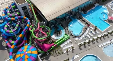 AquaWakacje 2026 w Aquaparku Wrocław. Ruszyły zapisy!