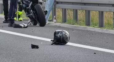 Tragiczny wypadek na S3. 27-letni motocyklista z Wrocławia zginął na miejscu