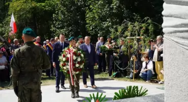 Dolny Śląsk oddał hołd Polakom – ofiarom ludobójstwa dokonanego przez OUN-UPA